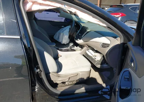 2022 Chevrolet Malibu Fwd Ls из США, поврежденный, VIN 1G1ZB5ST8NF189726